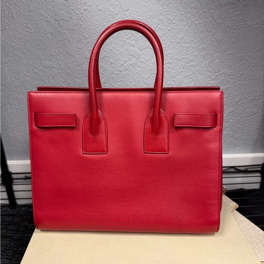 YSL Sac De Jour in rouge red - Small satchel strap - Picture 4 of 8